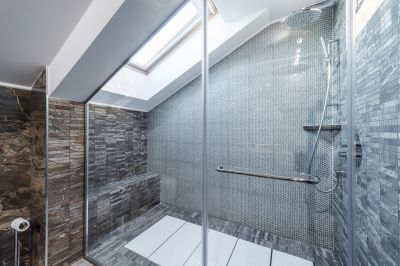 Elegant Glass Shower Doors